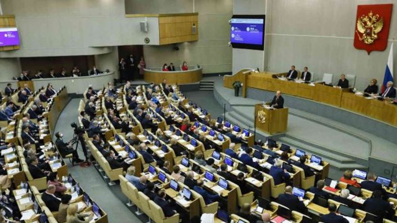 Rusya Komünist Partisi’nden Donetsk ve Luhansk’ın bağımsızlığının tanınması teklifi