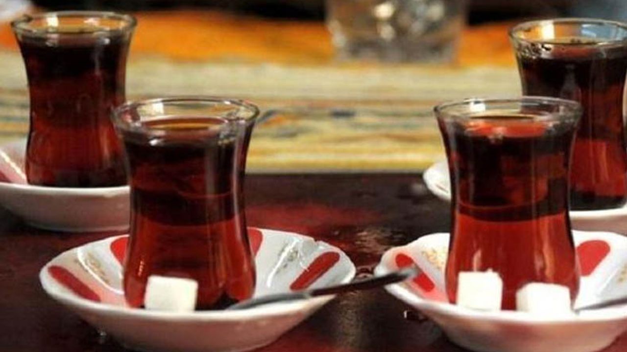 Erzincan'da en ucuz çay 3 TL oldu