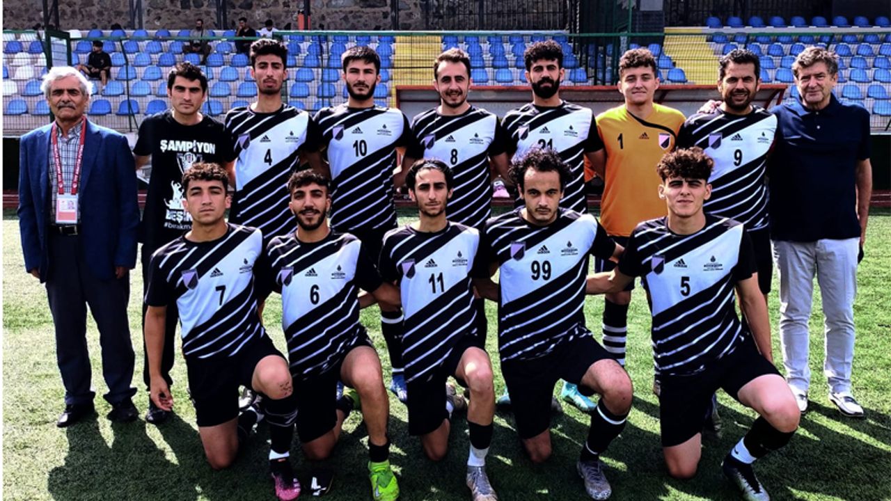 İstanbul Gençlergücü Spor Kulübü'nden ücretsiz futbol okulu