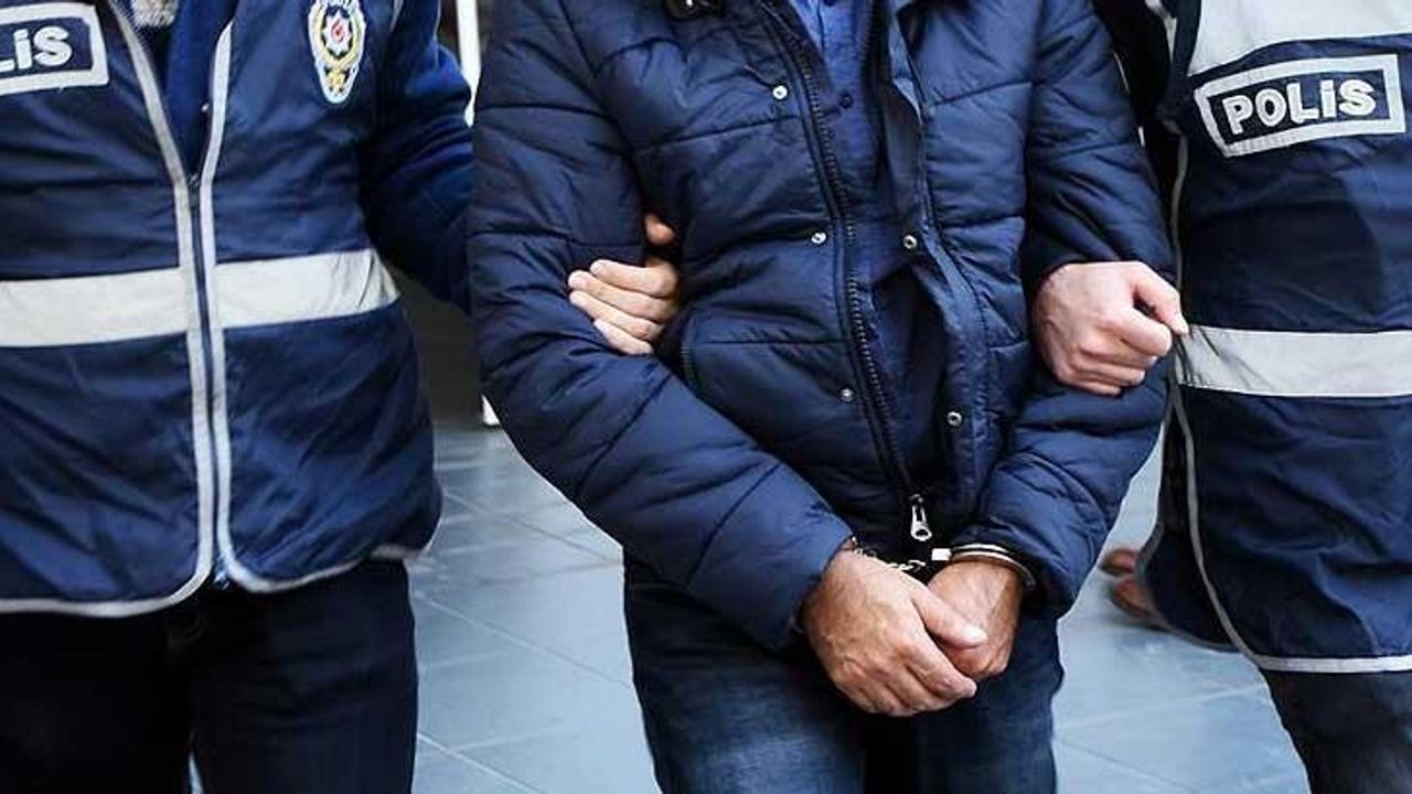 Erzincan'da evlerden hırsızlık yaptığı iddia edilen zanlı tutuklandı