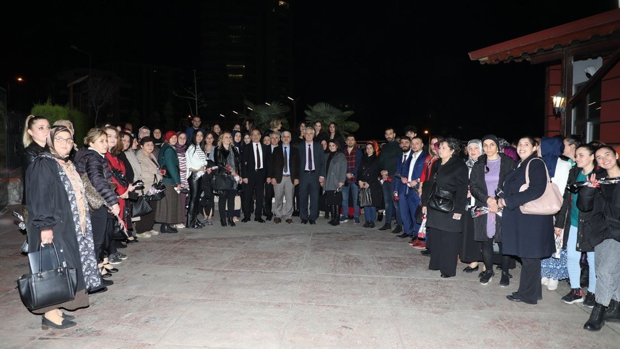 Başkan Demirtaş: "Öğretmenlerin her biri karanlığı aydınlatan ışıktır"