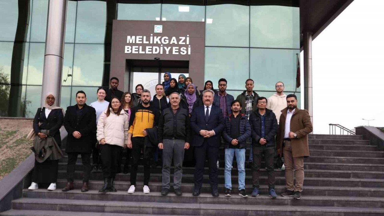 Başkan Palancıoğlu, Erasmus öğrencilerini ağırladı