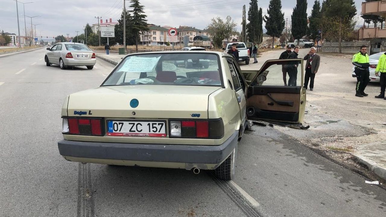 Burdur’da öğrenci servisi kazasında yaralanan olmadı