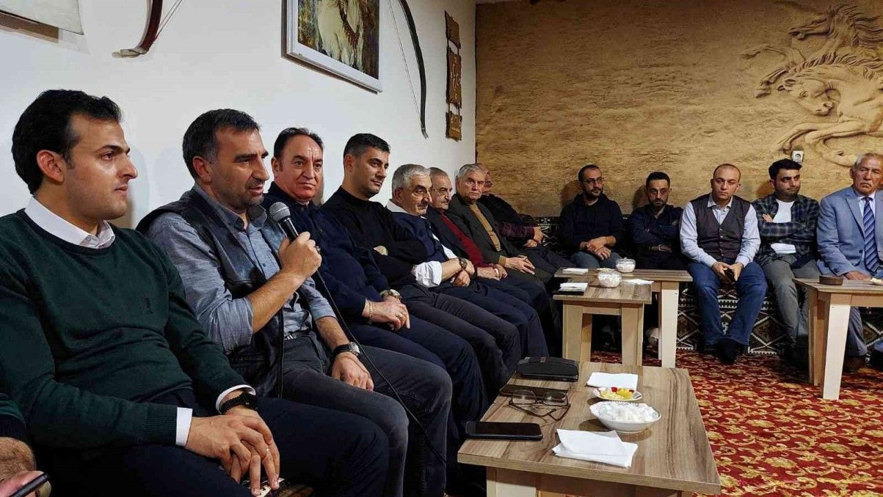 ‘Şiir Köylerde’ programının üçüncüsü Dadaşköy’de gerçekleştirildi