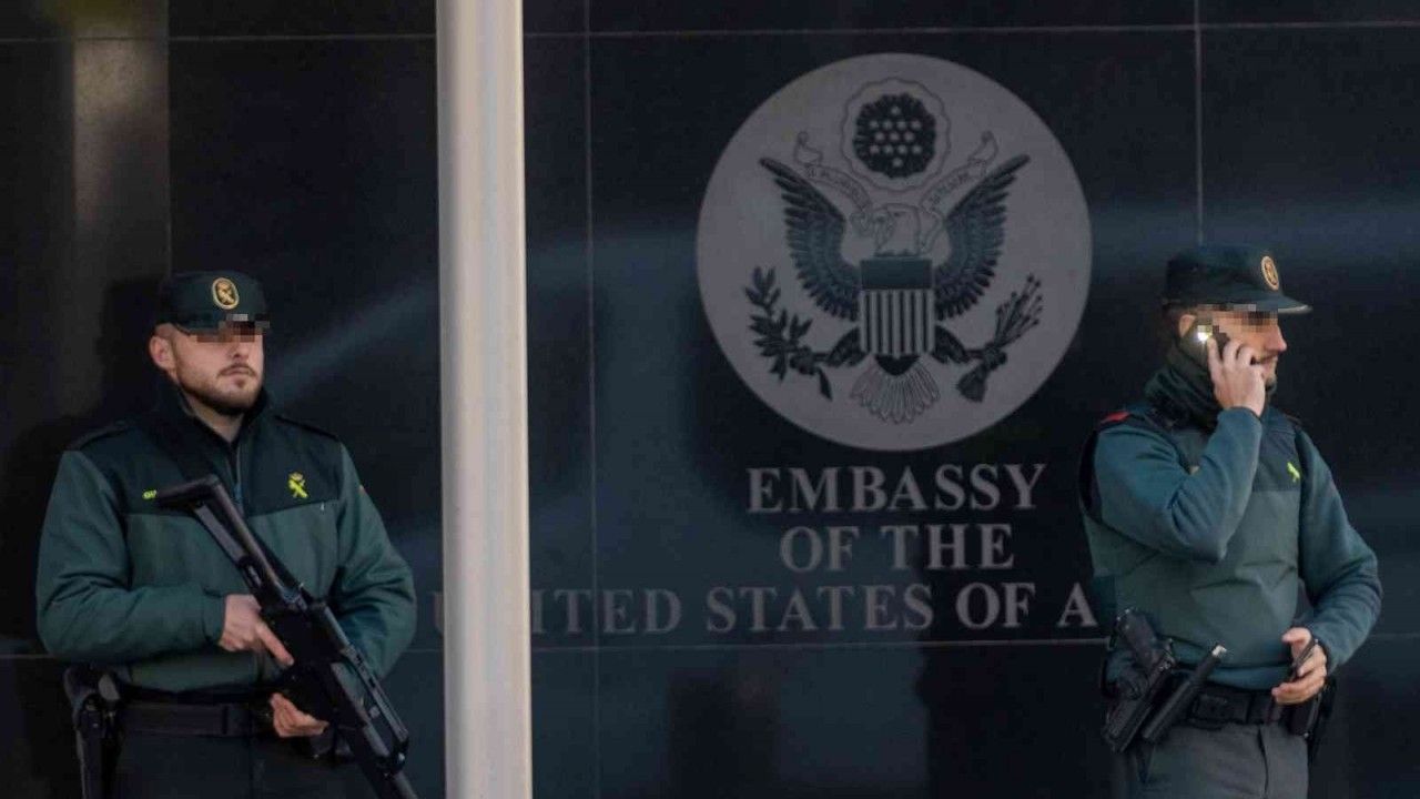 ABD’nin Madrid Büyükelçiliğinde şüpheli zarf alarmı