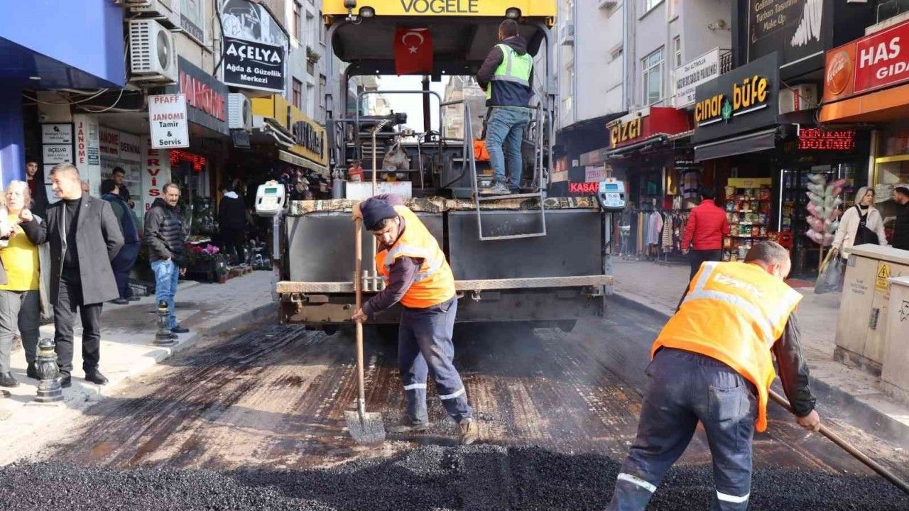 İstiklal Caddesi 2. etapta asfalt çalışmaları başladı
