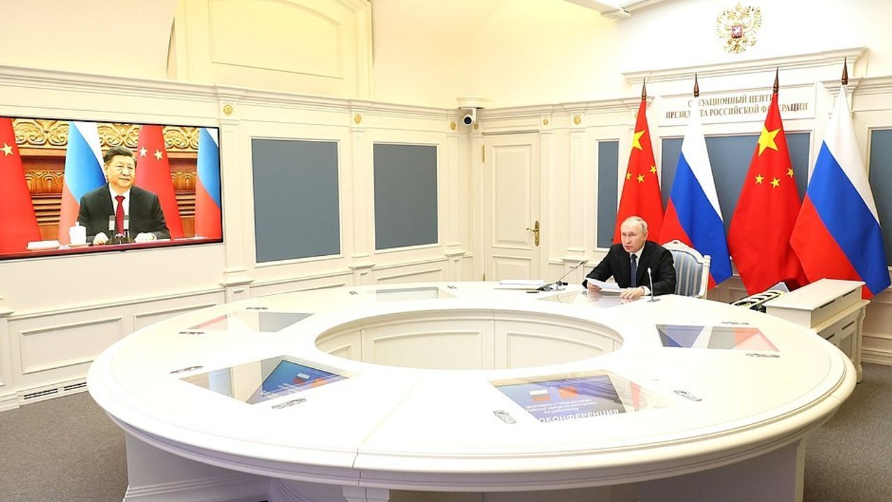 Putin: "Rusya ve Çin ordusu arasındaki iş birliğini güçlendirmeyi hedefliyoruz"