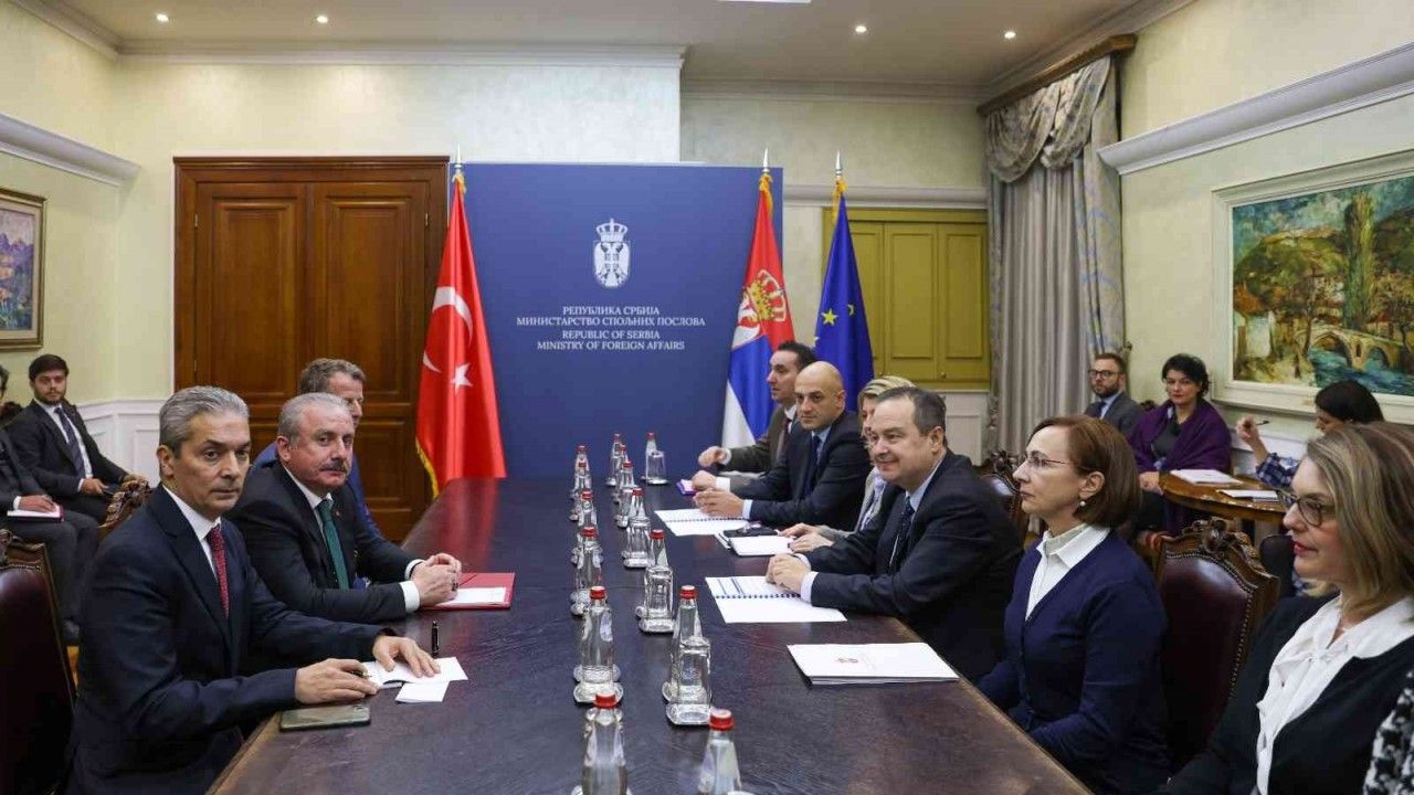 TBMM Başkanı Şentop, Sırbistan Dışişleri Bakanı Dacic ile görüştü