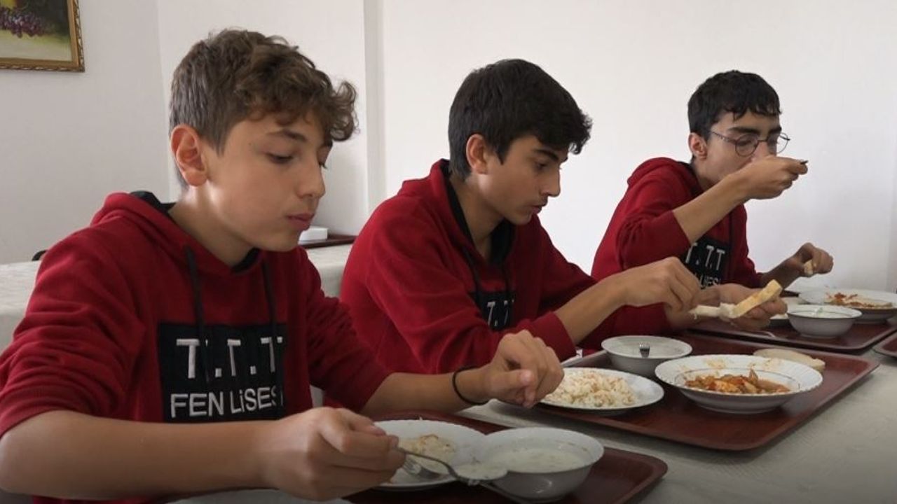 Tunceli’de bin 983 öğrenciye ücretsiz yemek hizmeti