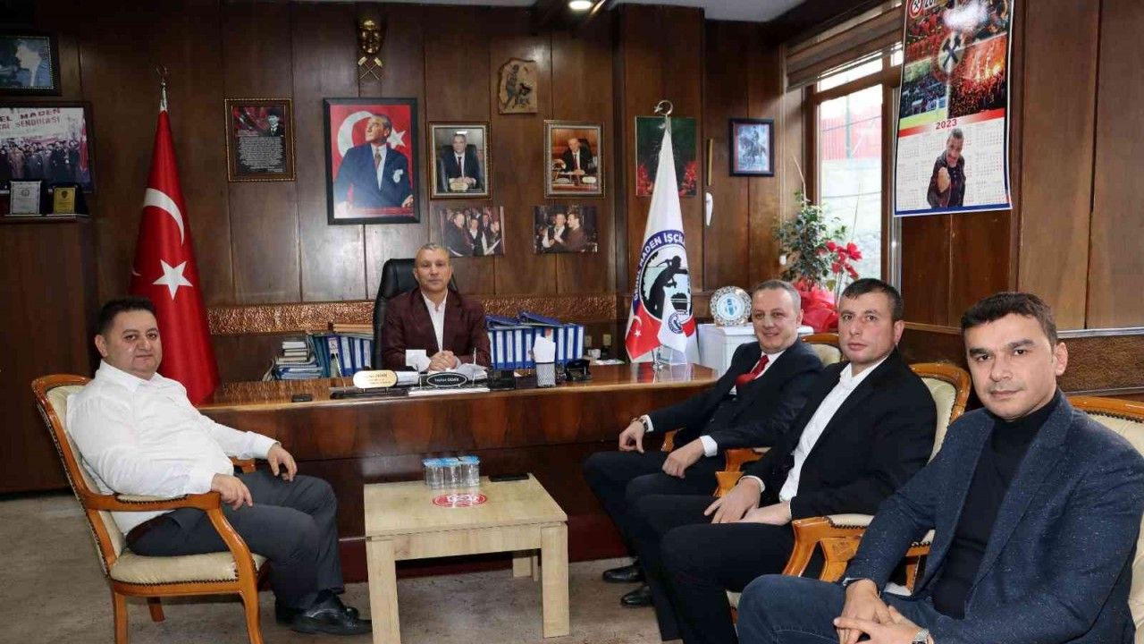 Zonguldak Belediye Başkanı Alan’dan Demir’e taziye ziyareti