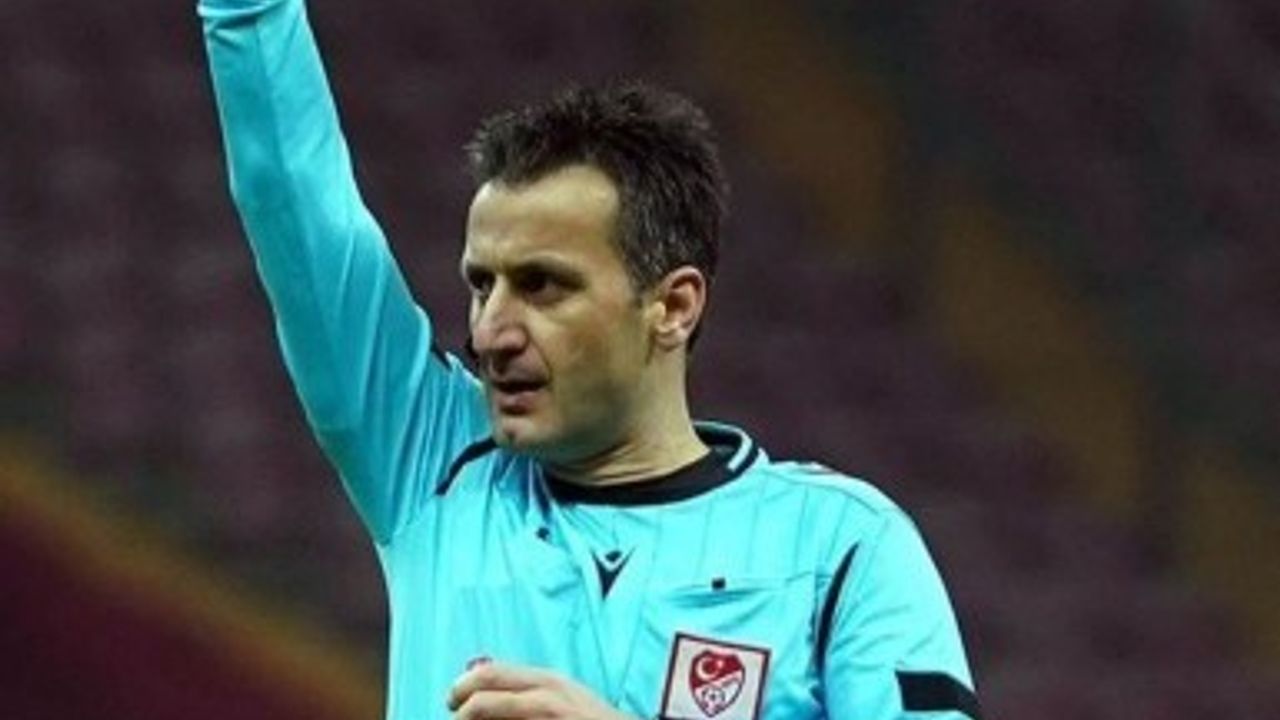 Sivasspor - MKE Ankaragücü maçında Suat Arslanboğa düdük çalacak