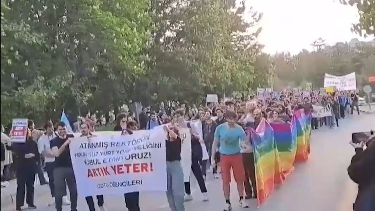 ODTÜ’de LGBT yürüyüşü