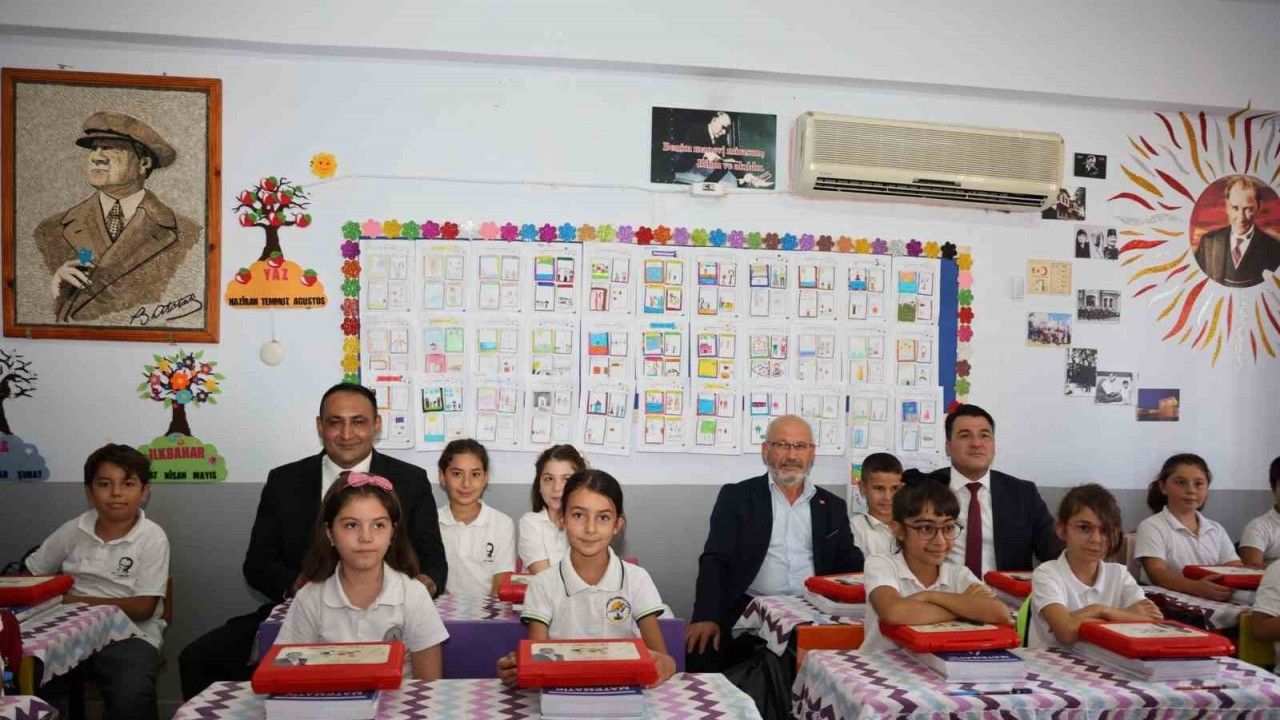 Başkan Yılmaz öğrencilerle birlikte İlköğretim Haftasını kutladı