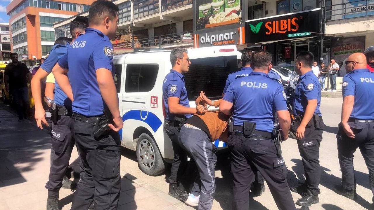 Erzincan’da polislere mukavemette bulunan 2 kişi orantılı güç kullanılarak gözaltına alındı
