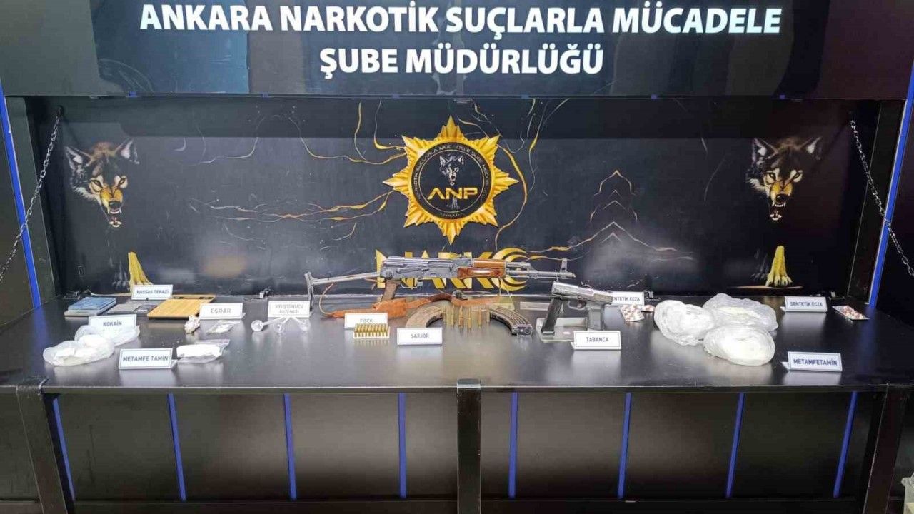 Ankara’da zehir tacirlerine operasyon: 3 gözaltı