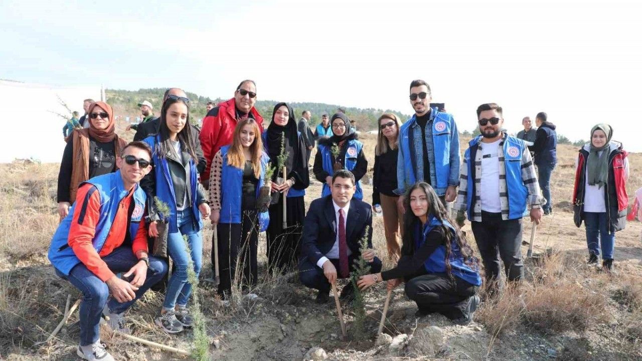 Erzincan’da  "100. Yıl Cumhuriyet Ormanı" oluşturuldu