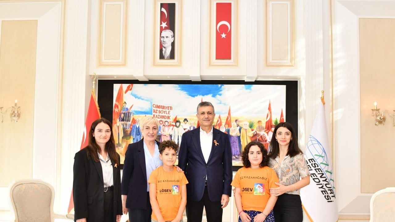 Lösemili çocuklardan Başkan Bozkurt’a ziyaret