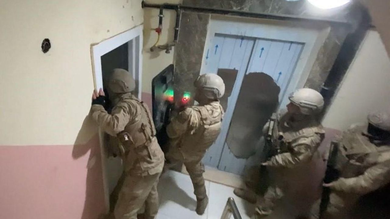 Diyarbakır merkezli 2 ilde PKK/KCK’ya operasyon: 3 tutuklama