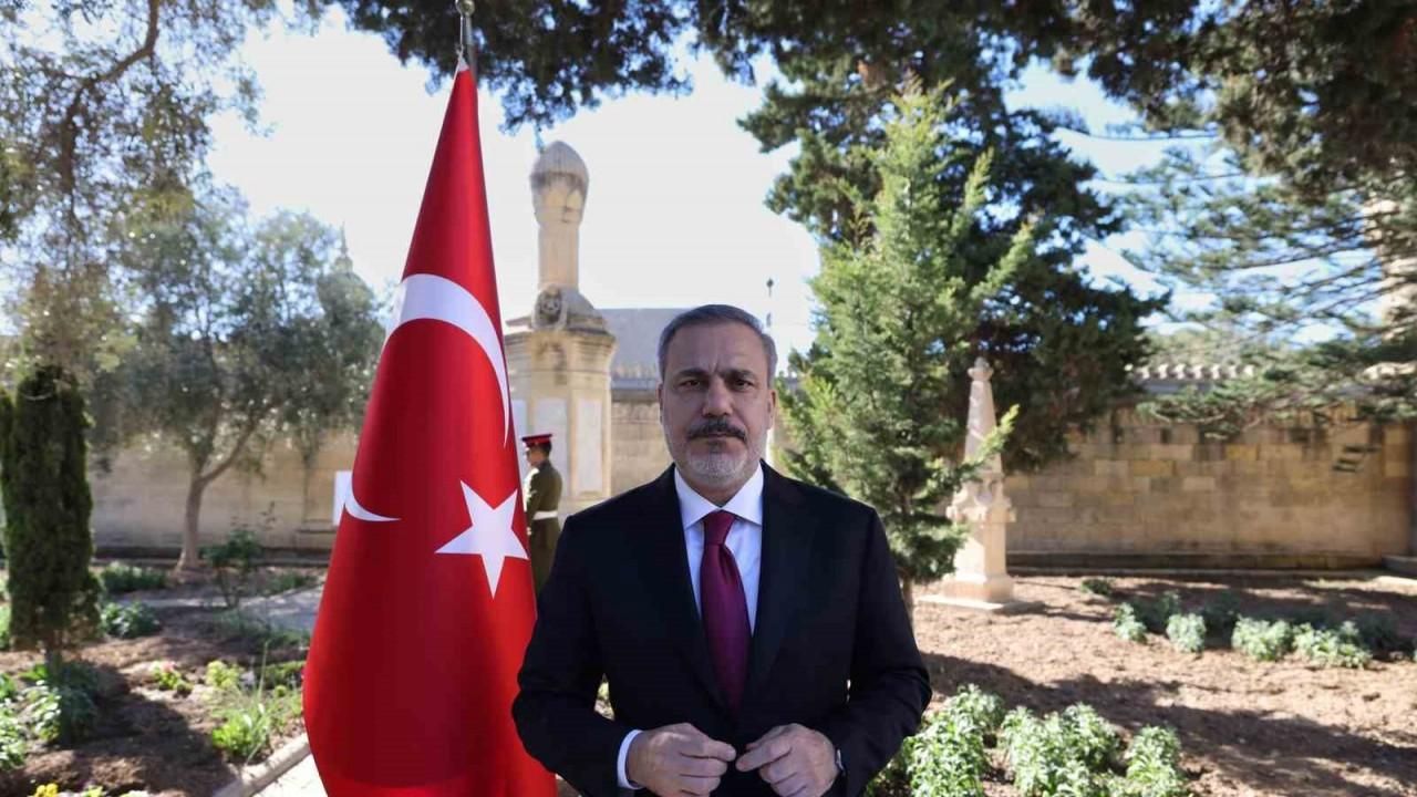 Dışişleri Bakanı Fidan, Malta’da Türk Şehitliği’ni ziyaret etti