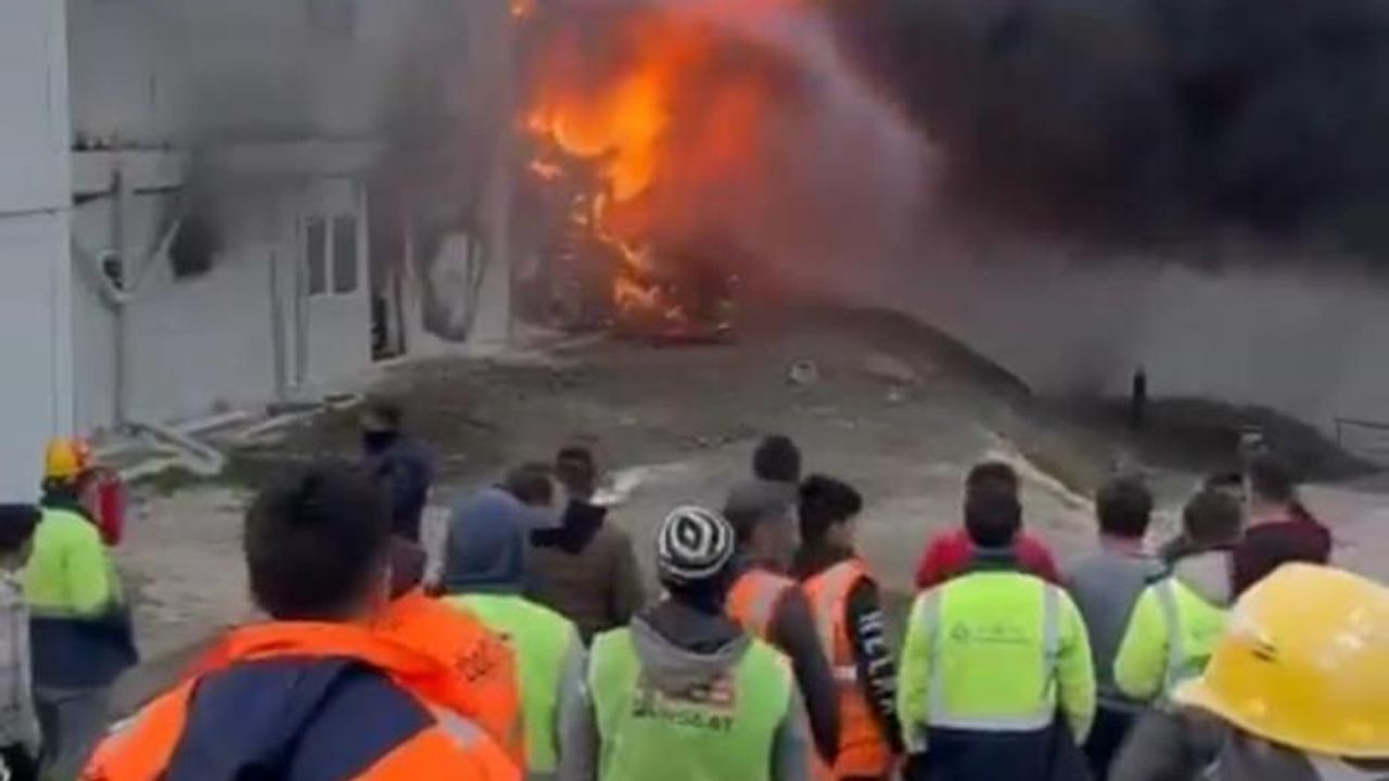 Şehir Hastanesi Proje Koordinatörü: “Yangın teknik bir problemden dolayı çıktı”