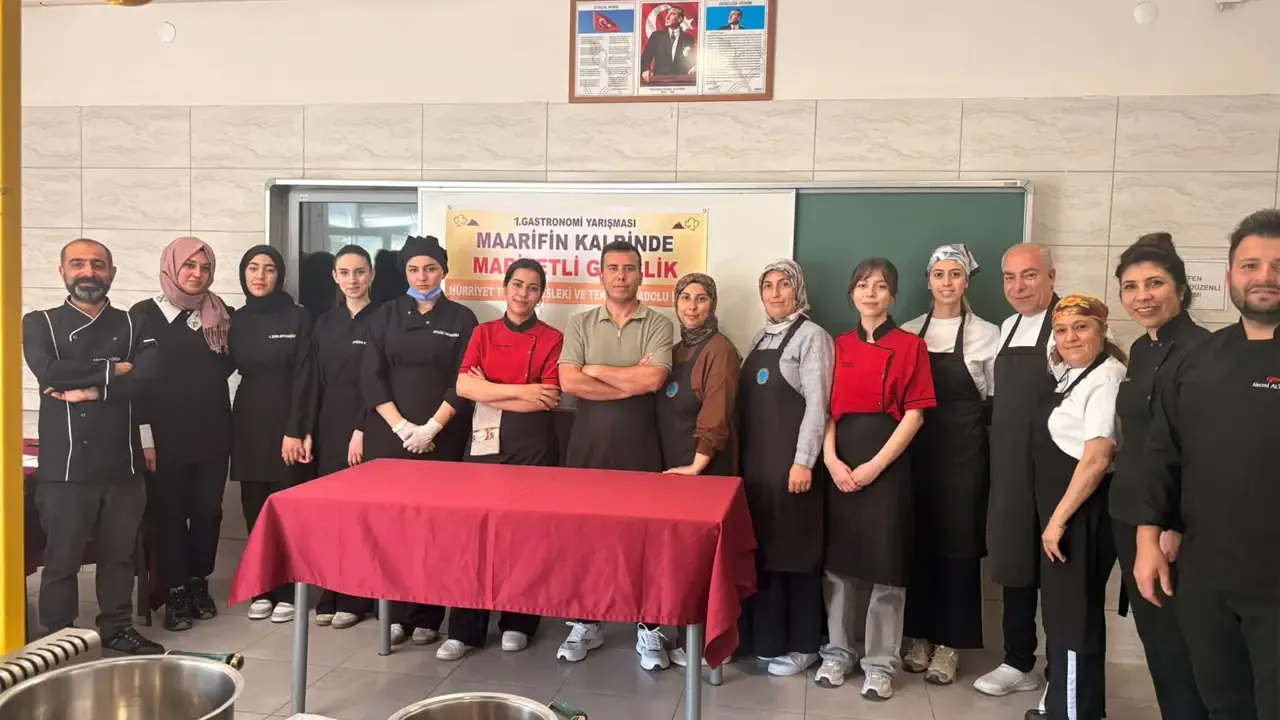 Erzincan'da Gastronomi Yemek Yarışması Düzenlendi