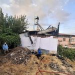 Erzincan'da köyde çıkan yangında 8 ev kullanılamaz hale geldi