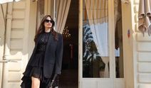 Eşref Rüya’nın Yıldızı Demet Özdemir, Cannes’da Şıklığıyla Olay Oldu