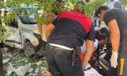 Erzincan'da bahçede oynayan çocuğun üzerine araba düştü