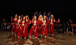Anadolu Üniversitesi “Müzik ve Halk Dansları Gösterisi” ile Sinop’ta sahne aldı