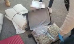 Bavullardan 16 kilo 325 gram uyuşturucu çıktı