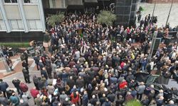 İYİ Parti’den AK Parti’ye geçen Başkan Özcan’a görkemli karşılama