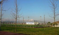 Kocaeli'de Gölcük Metin Uzuner Spor Tesisi tadilata giriyor