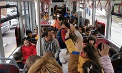 Manisa'da öğrenciler Kitap Fuarına taşınıyor