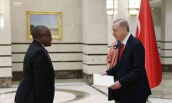 Zambiya Büyükelçisi William Maipambe Sikazwe, Cumhurbaşkanı Erdoğan’a güven mektubu sundu