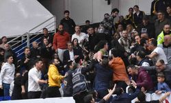 Aliağa Petkimspor - Manisa BB maçında tribünler boşaltıldı