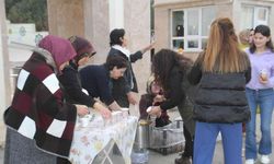 Beyşehirli kadınlardan üniversite öğrencilerine sıcak çorba ikramı