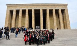 Bursa Kız Lisesi Mezunları Derneği’nden Ankara çıkarması