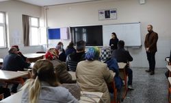 Bursa Yıldırım'da velilere 'Aile Okulu' eğitimi