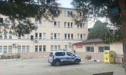 Bursa’da 21 lise öğrencisi zehirlenme şüphesiyle hastaneye kaldırıldı