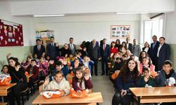 Çorlu’da okulun yenilenen konferans salonu açıldı