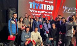 Erzincan ekibi ’Çaresizlik’ oyunuyla Türkiye üçüncüsü oldu