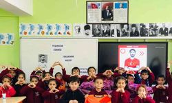 Milli futbolcu Mahmut Tekdemir’den öğrencilere destek
