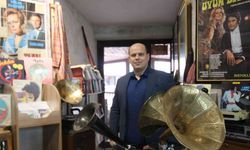Kırşehir Zanaatkarlar Çarşısında plaklar ve eski radyolar satış rekoru kırdı