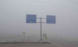 Malatya’da etkili olan sis görüş mesafesini 20 metreye kadar düşürdü