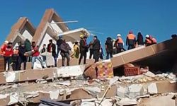 TBMM Arama Kurtarma Ekibi de deprem bölgesinde