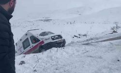 Kars’ta karla mücadele çalışmaları devam ediyor