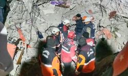 Malatya’da 42 saat sonra enkazdan 2 kişi sağ olarak kurtarıldı