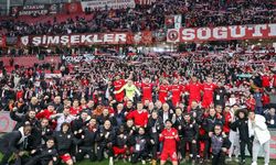 Samsunspor, ligde 90 hafta sonra lider oldu