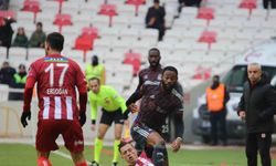 Spor Toto Süper Lig: Sivasspor: 0 - Beşiktaş: 0 (Maç devam ediyor)