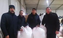 Erzincan Belediyesi Zabıta Personelinden Depremzedelere Destek